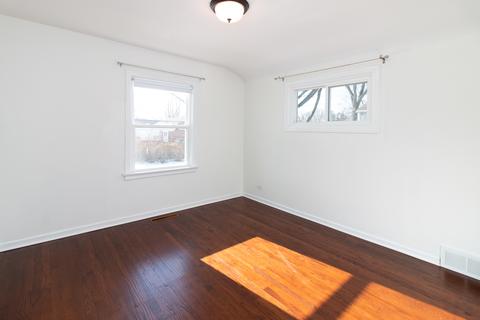 1005 W Pendleton Pl, Mount Prospect, IL 60056 photo 12
