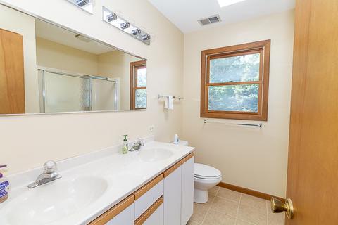 1220 E Thomas Rd, Wheaton, IL 60187 photo 19