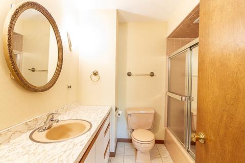 1220 E Thomas Rd, Wheaton, IL 60187 photo 10