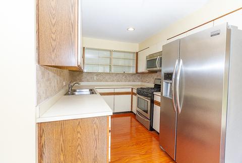 1220 E Thomas Rd, Wheaton, IL 60187 photo 8