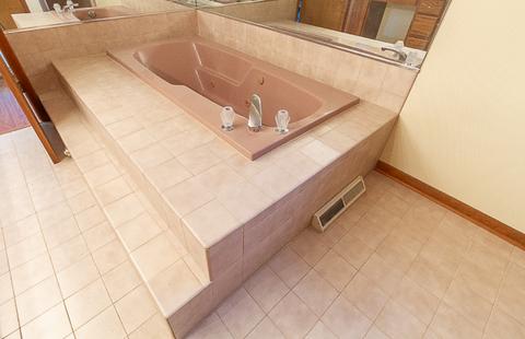 1220 E Thomas Rd, Wheaton, IL 60187 photo 13
