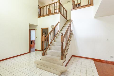 1220 E Thomas Rd, Wheaton, IL 60187 photo 5