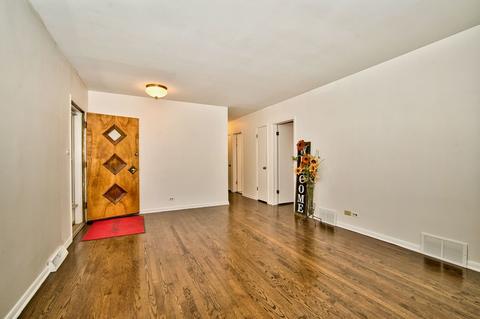 4307 W Devon Ave, Chicago, IL 60646 photo 7