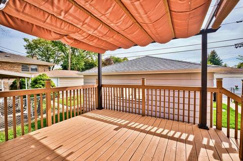 4307 W Devon Ave, Chicago, IL 60646 photo 42