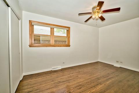 4307 W Devon Ave, Chicago, IL 60646 photo 23