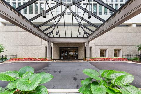1 E Scott St #1604, Chicago, IL 60610 photo 2
