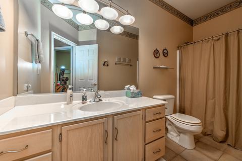4910 Joyce Ct, Mchenry, IL 60050 photo 13