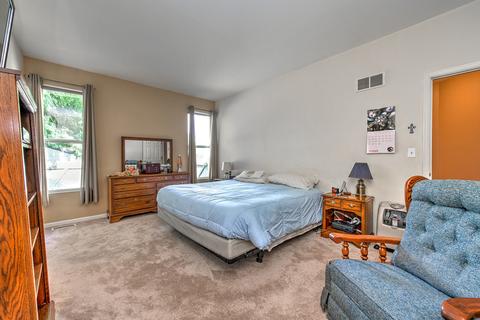 4910 Joyce Ct, Mchenry, IL 60050 photo 15