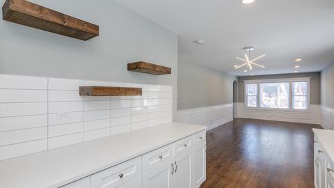 657 E 89th Pl, Chicago, IL 60619 photo 6