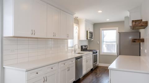 657 E 89th Pl, Chicago, IL 60619 photo 9