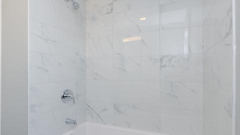 657 E 89th Pl, Chicago, IL 60619 photo 10