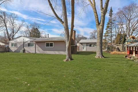 218 E Maxon Ln, Streamwood, IL 60107 photo 18