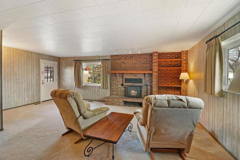 218 E Maxon Ln, Streamwood, IL 60107 photo 7