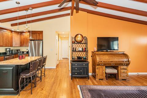149 E Walnut Ave, Des Plaines, IL 60016 photo 5