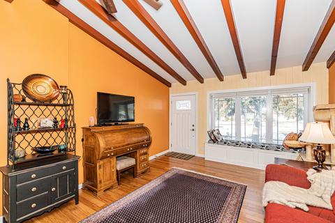 149 E Walnut Ave, Des Plaines, IL 60016 photo 10