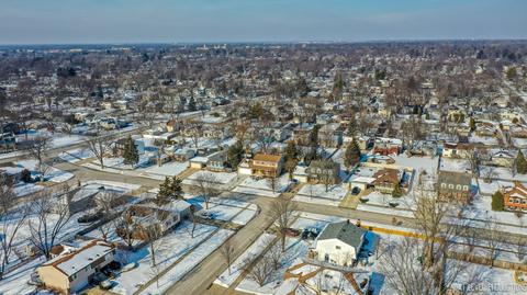 1477 Darwin Ln, Wheaton, IL 60189 photo 27