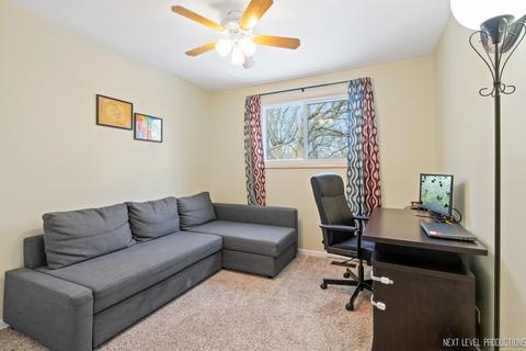 1477 Darwin Ln, Wheaton, IL 60189 photo 21