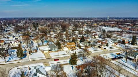 1477 Darwin Ln, Wheaton, IL 60189 photo 26