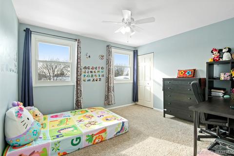 1477 Darwin Ln, Wheaton, IL 60189 photo 20