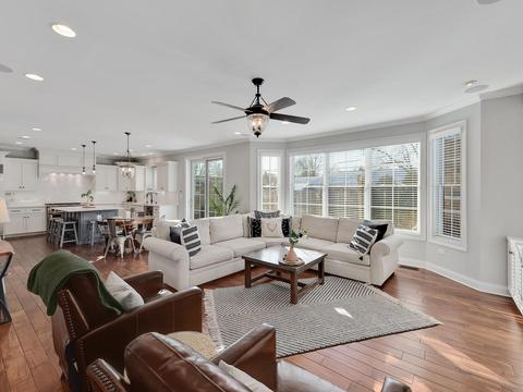 1010 Sunset Rd, Wheaton, IL 60189 photo 11