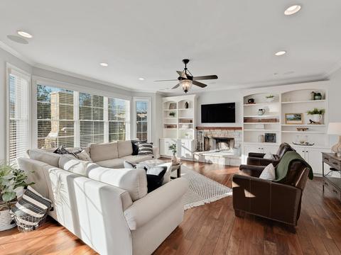 1010 Sunset Rd, Wheaton, IL 60189 photo 10