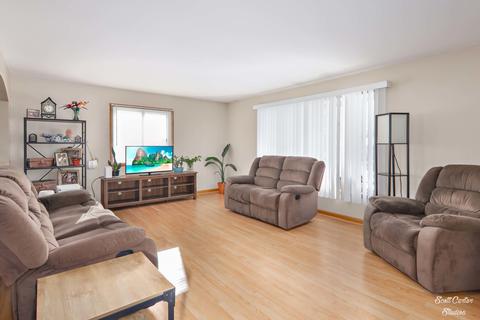 1614 Highview Ave, Mchenry, IL 60050 photo 2