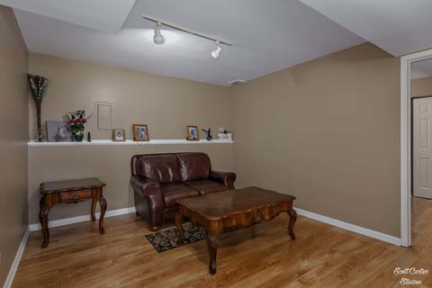 1614 Highview Ave, Mchenry, IL 60050 photo 5