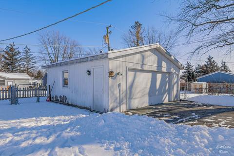 1614 Highview Ave, Mchenry, IL 60050 photo 11