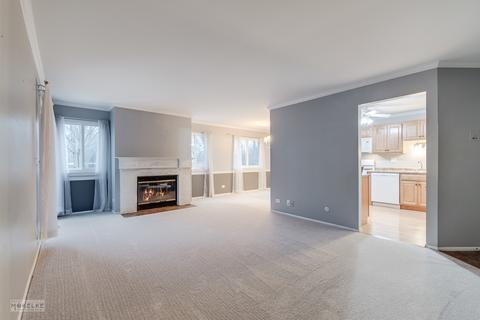 1550 Sandhurst Ct #A, Wheaton, IL 60189 photo 8
