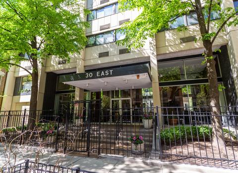 30 E Division St #2B, Chicago, IL 60610 photo 3