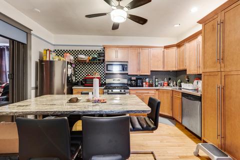 7548 W 62nd St, Summit, IL 60501 photo 4