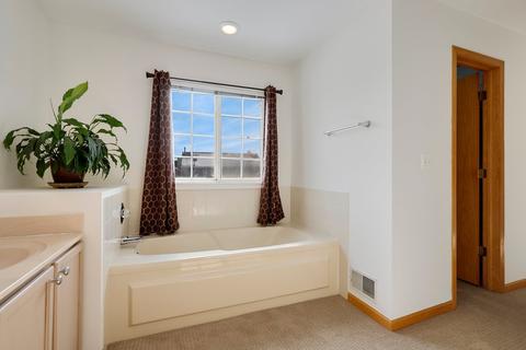 155 Lemans Dr, Wheeling, IL 60090 photo 23