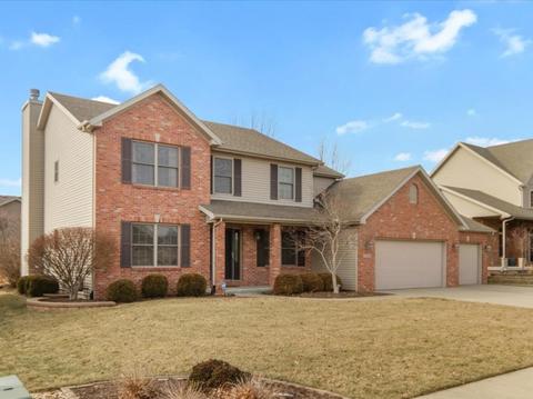 2002 Wakefield Ln, Bloomington, IL 61704 photo 1