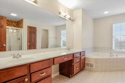 2002 Wakefield Ln, Bloomington, IL 61704 photo 20