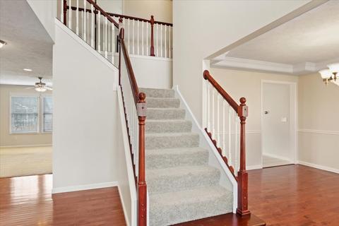 2002 Wakefield Ln, Bloomington, IL 61704 photo 4