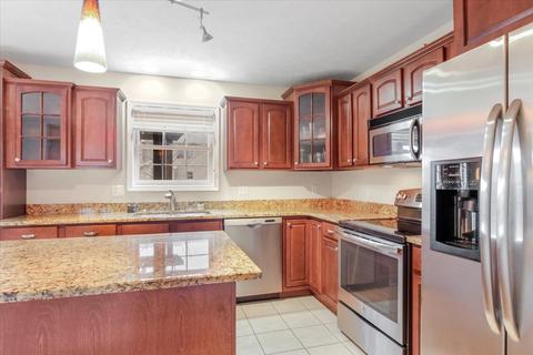 2002 Wakefield Ln, Bloomington, IL 61704 photo 16