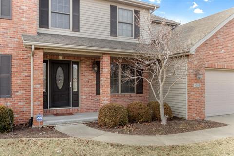 2002 Wakefield Ln, Bloomington, IL 61704 photo 3
