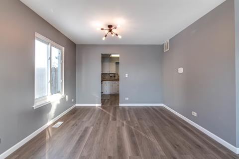 1018 Longford Rd, Bartlett, IL 60103 photo 7