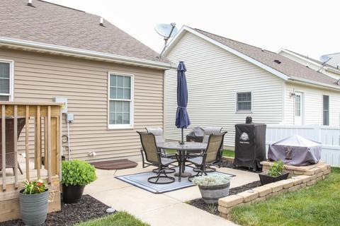 1113 Drayton St, Normal, IL 61761 photo 2