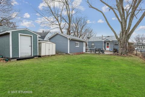 316 Oak St, Elgin, IL 60123 photo 9