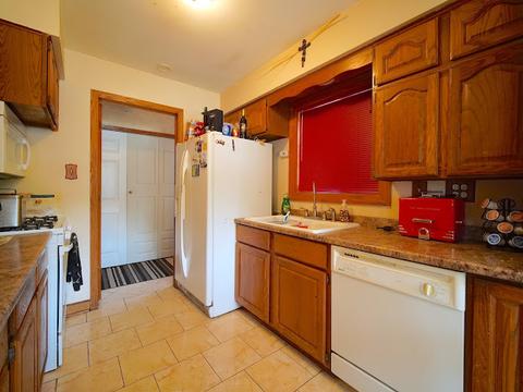 5212 State Rd, Burbank, IL 60459 photo 7