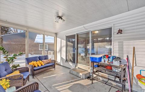624 Hampton Cir, Elgin, IL 60120 photo 29