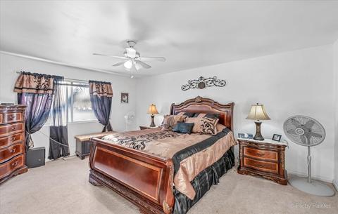 624 Hampton Cir, Elgin, IL 60120 photo 13