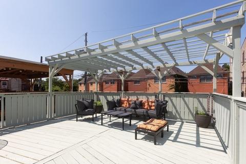 4148 S Berkeley Ave, Chicago, IL 60653 photo 16