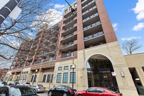 811 W 15th Pl #501, Chicago, IL 60608 photo 1