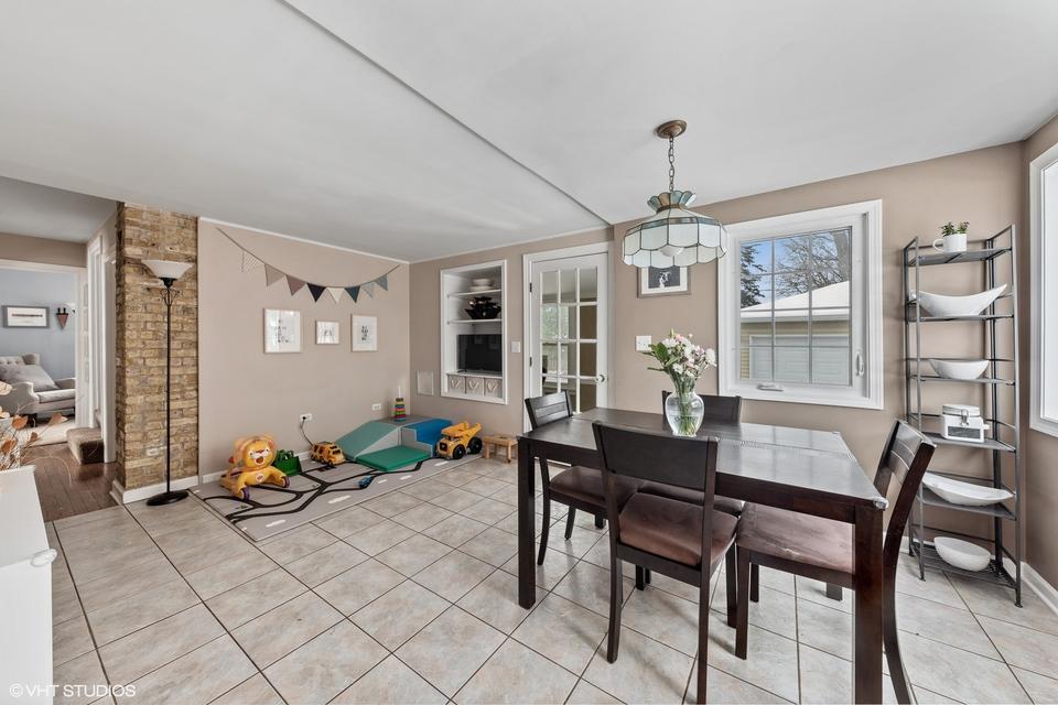  810 Glenshire Rd, Glenview, IL 60025 photo 7