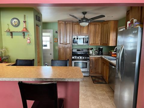 47 W Devon Ave, Roselle, IL 60172 photo 5