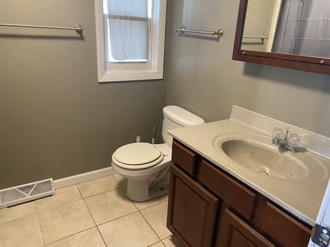 309 E 4th St, Gridley, IL 61744 photo 11