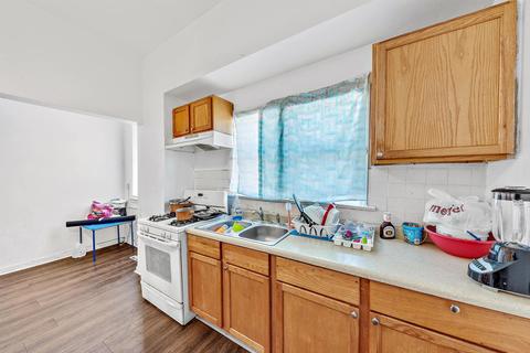 1264 E Court St, Kankakee, IL 60901 photo 4