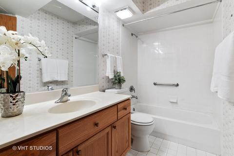1685 Mill St #603, Des Plaines, IL 60016 photo 17